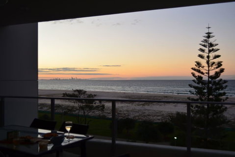 Pure Kirra - Sydney Tourism 18