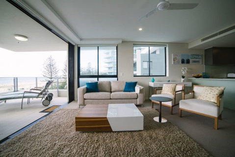 Pure Kirra - Sydney Tourism 9