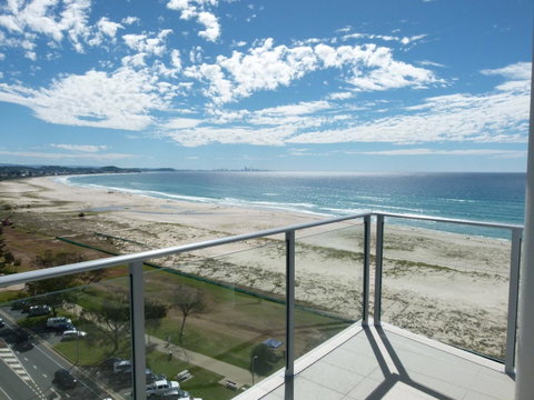 Pure Kirra - Sydney Tourism 0