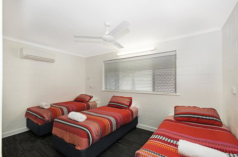 Townsville Holiday Apartments - Sydney Tourism 15