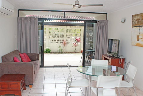 Townsville Holiday Apartments - Sydney Tourism 10