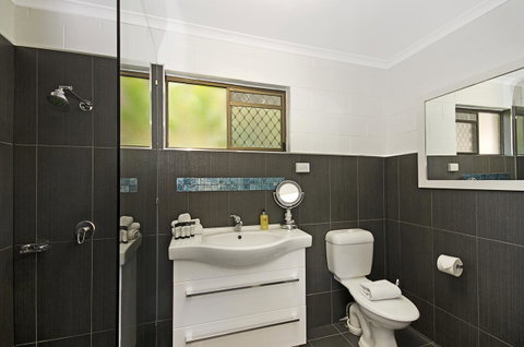 Townsville Holiday Apartments - Sydney Tourism 22