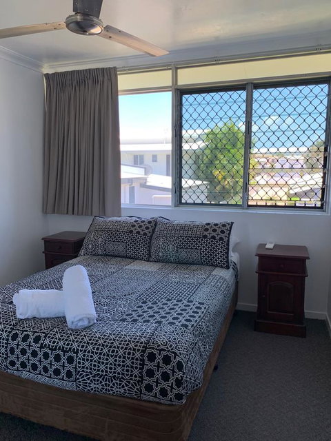 Townsville Holiday Apartments - Sydney Tourism 6