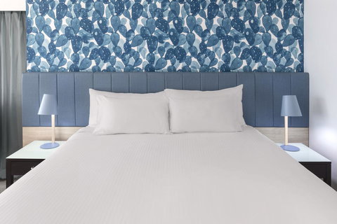 Vibe Hotel Gold Coast - Sydney Tourism 19