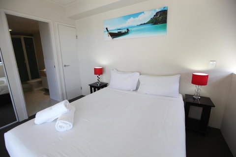 Tribeca Apartments - Sydney Tourism 10