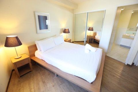 Tribeca Apartments - Sydney Tourism 3