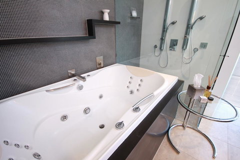 Oceans Mooloolaba - Sydney Tourism 35