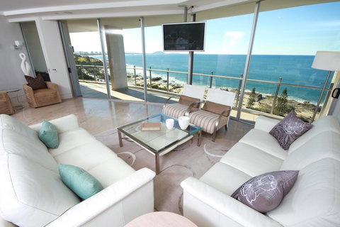 Oceans Mooloolaba - Sydney Tourism 13