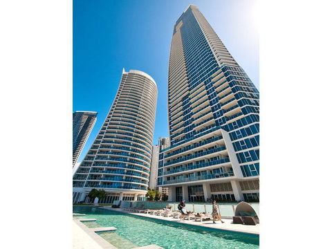 H Star Residences-- Paradise Stayz - Sydney Tourism 26