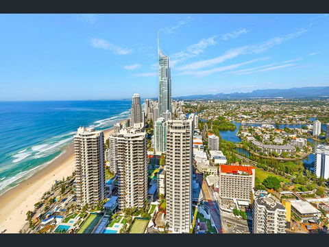 H Star Residences-- Paradise Stayz - Sydney Tourism 1