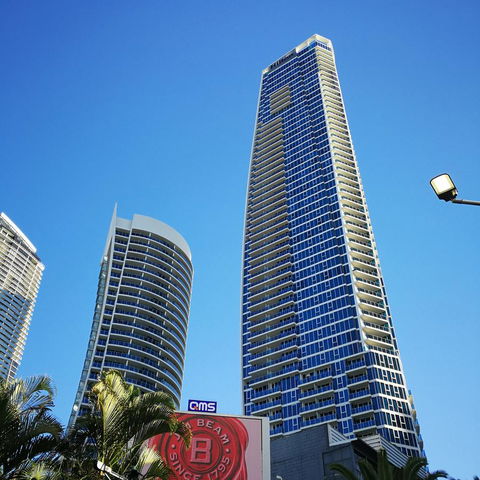 H Star Residences-- Paradise Stayz - Sydney Tourism 13
