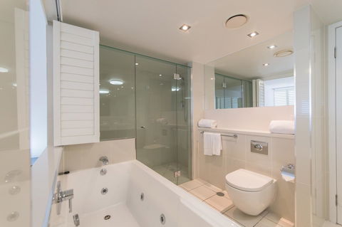 Echelon Apartments Yeppoon - Sydney Tourism 11