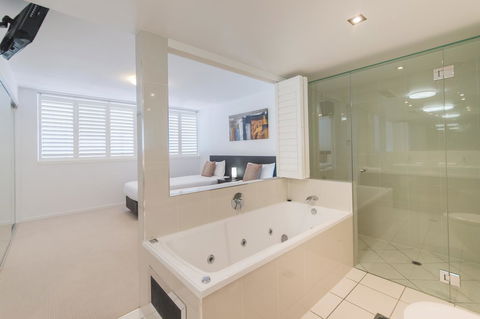 Echelon Apartments Yeppoon - Sydney Tourism 10