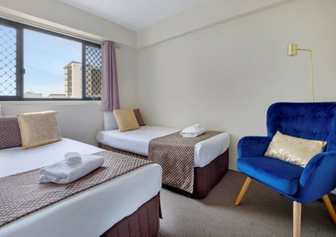 The Metropolitan Spring Hill - Sydney Tourism 13