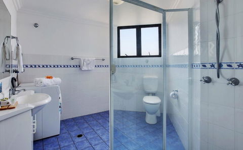 Komune Resort And Beach Club Greenmount Beach - Sydney Tourism 37