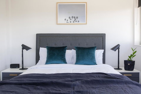 Ridge Apartment Hotel - Sydney Tourism 0