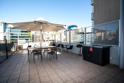 Ridge Apartment Hotel - Sydney Tourism 28