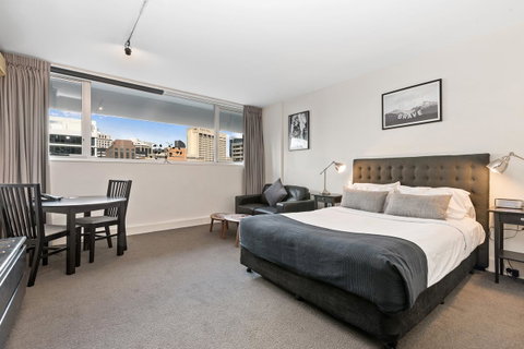 Ridge Apartment Hotel - Sydney Tourism 7