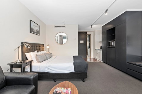 Ridge Apartment Hotel - Sydney Tourism 6