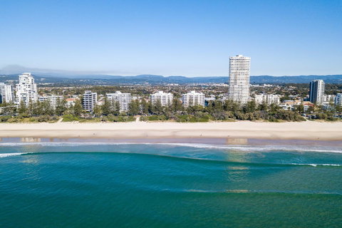 ULTIQA Burleigh Mediterranean Resort - Sydney Tourism 9