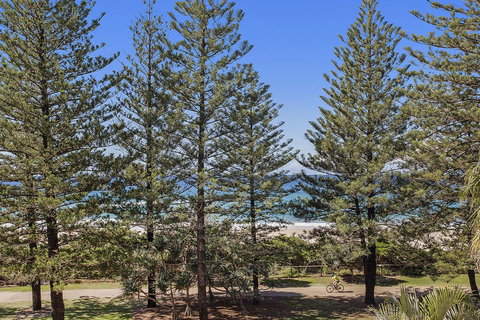 ULTIQA Burleigh Mediterranean Resort - Sydney Tourism 27