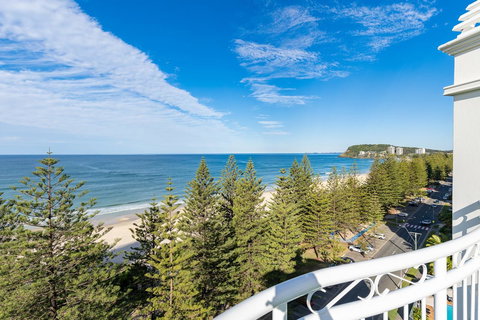 ULTIQA Burleigh Mediterranean Resort - Sydney Tourism 7