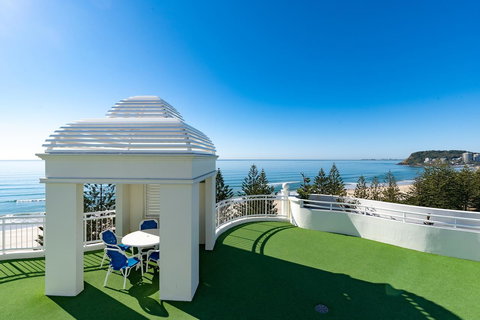 ULTIQA Burleigh Mediterranean Resort - Sydney Tourism 1