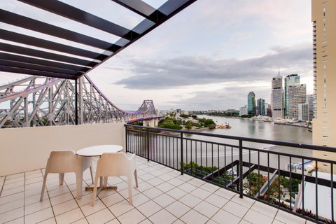 Oakwood Hotel & Apartments Brisbane - Sydney Tourism 1