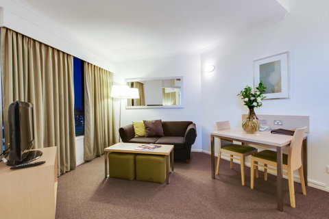 Oakwood Hotel & Apartments Brisbane - Sydney Tourism 3