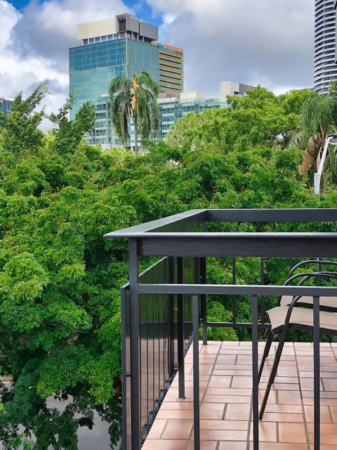 Soho Brisbane - Sydney Tourism 30