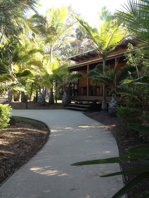 1770 Southern Cross Travellers Retreat - Sydney Tourism 13
