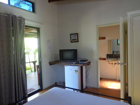 1770 Southern Cross Travellers Retreat - Sydney Tourism 29