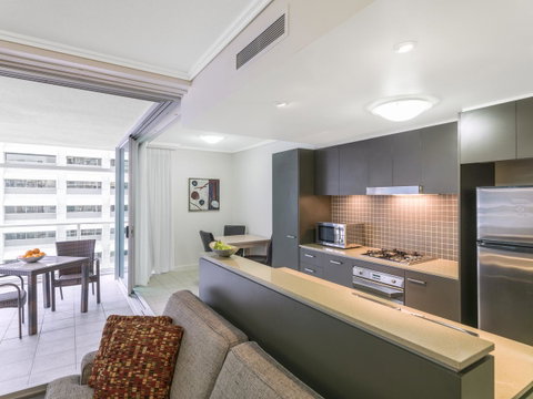 Oaks Brisbane Casino Tower Suites - Sydney Tourism 15