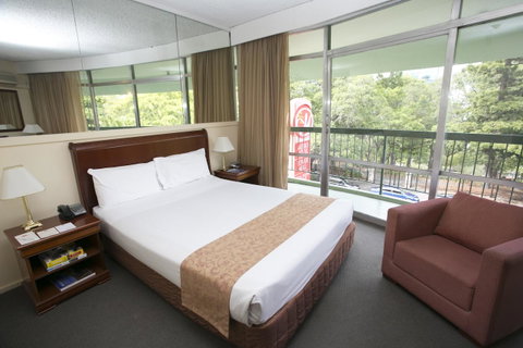 Madison Tower Mill Hotel - Sydney Tourism 6