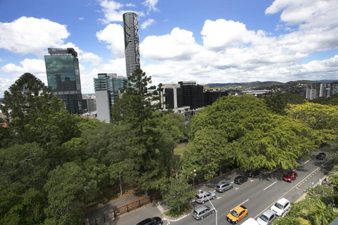 Madison Tower Mill Hotel - Sydney Tourism 14