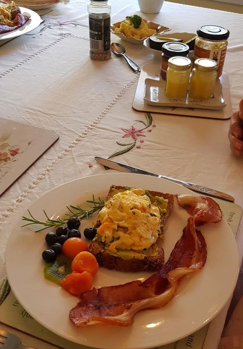 Manitzky Magic -B&B Home With Heart - Sydney Tourism 12