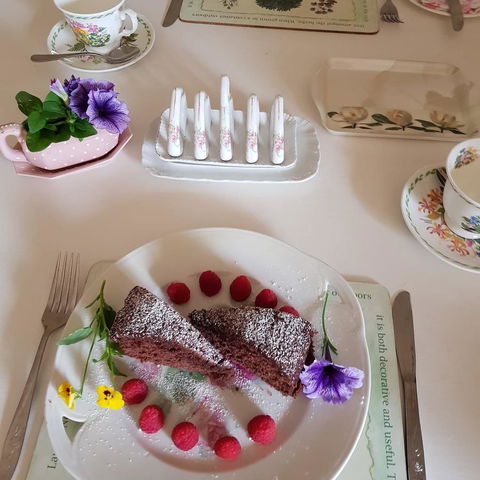 Manitzky Magic -B&B Home With Heart - Sydney Tourism 13