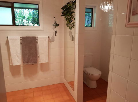 Manitzky Magic -B&B Home With Heart - Sydney Tourism 6