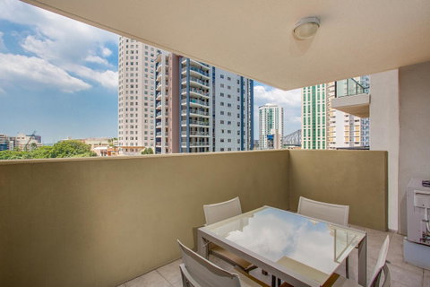 Republic Apartments Brisbane City - Sydney Tourism 28