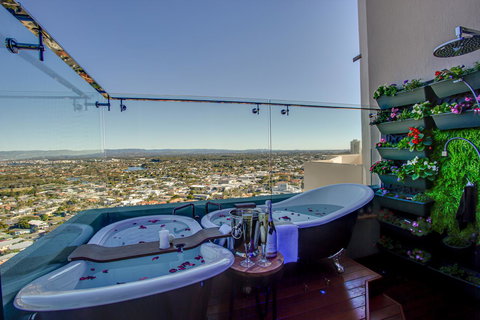 Burleigh Esplanade Apartments - Sydney Tourism 8