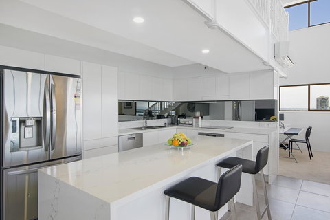 Burleigh Esplanade Apartments - Sydney Tourism 33