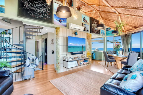 Burleigh Esplanade Apartments - Sydney Tourism 5