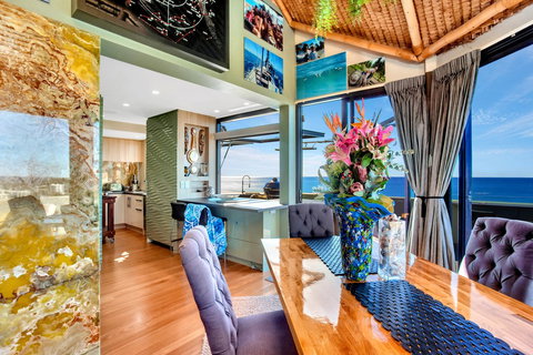 Burleigh Esplanade Apartments - Sydney Tourism 2
