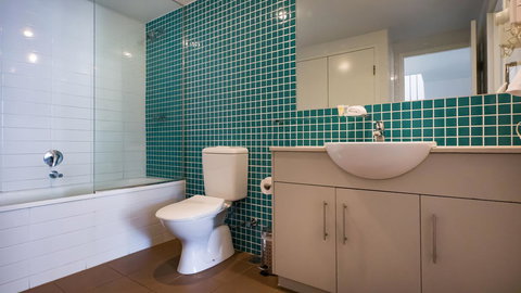 Swell Resort Burleigh Heads - Sydney Tourism 6