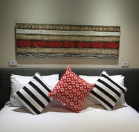 Calamvale Hotel Suites and Conference Centre - Sydney Tourism