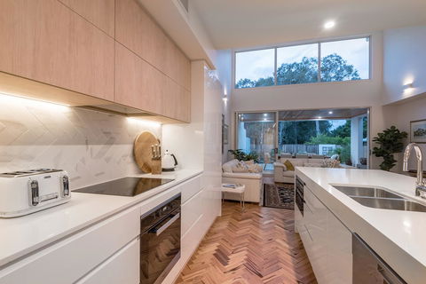 Noosa Villas - Sydney Tourism 15