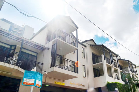 Spring Hill Mews Apartments - Sydney Tourism 35