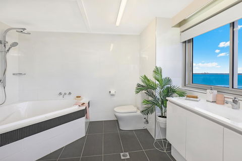Elouera Tower - Sydney Tourism 3