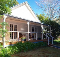 Curtis Falls Cottage - Sydney Tourism