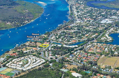 Regency Waterfront Noosa - Sydney Tourism 16